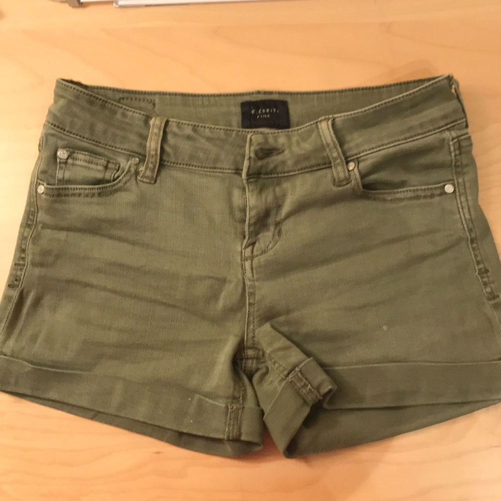 Celebrity Pink Army Green Shorts